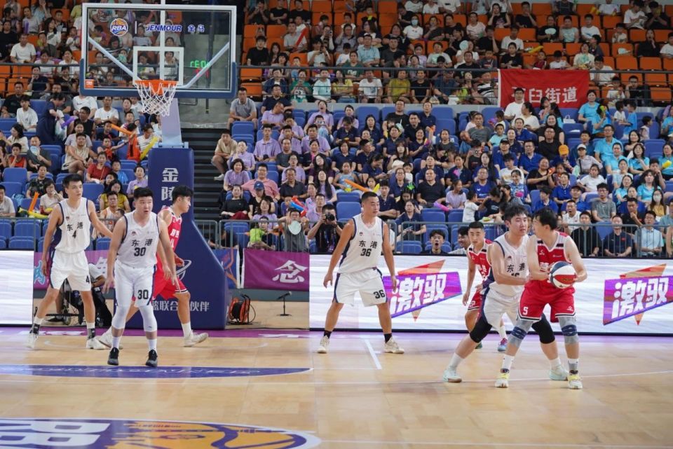 com, 自己的儿子, 难掩激动