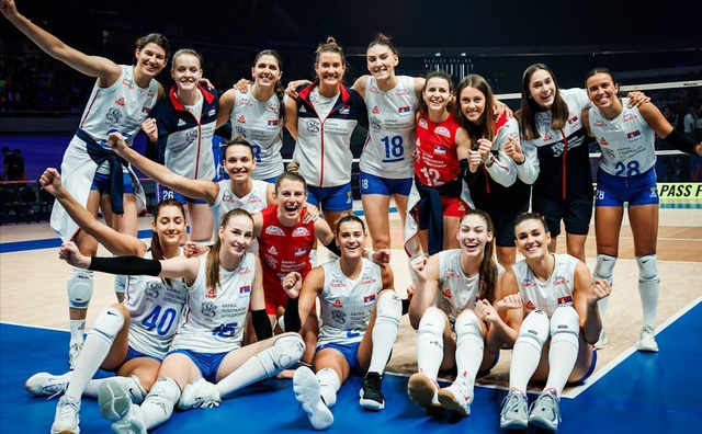 是在世界锦, 主攻方面特