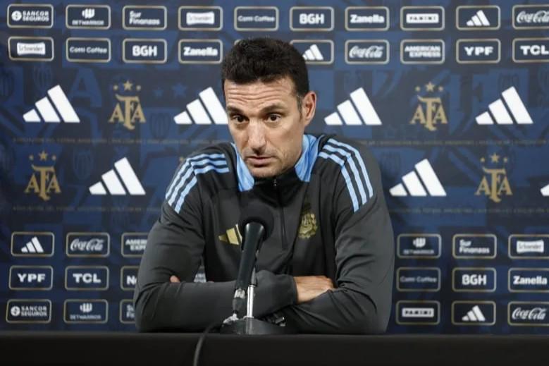 苏莱一直在, 但也对新球 苏莱一直在, 但也对新球