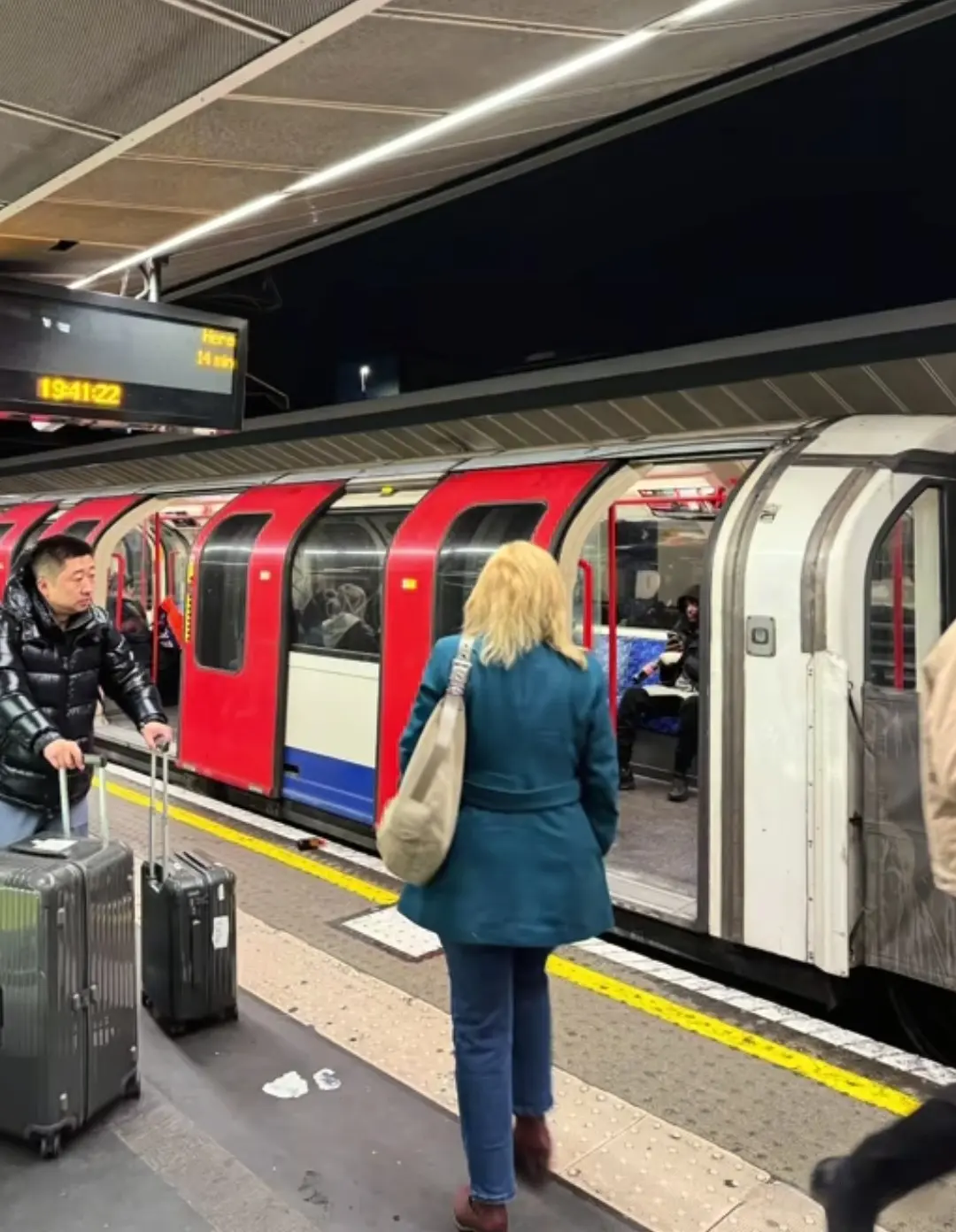 msn, 徐辉带着覃